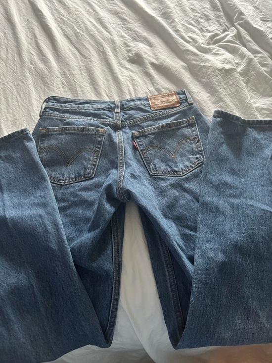 Levi's Wide-Leg Dark Blue Jeans - Picture 3 of 4